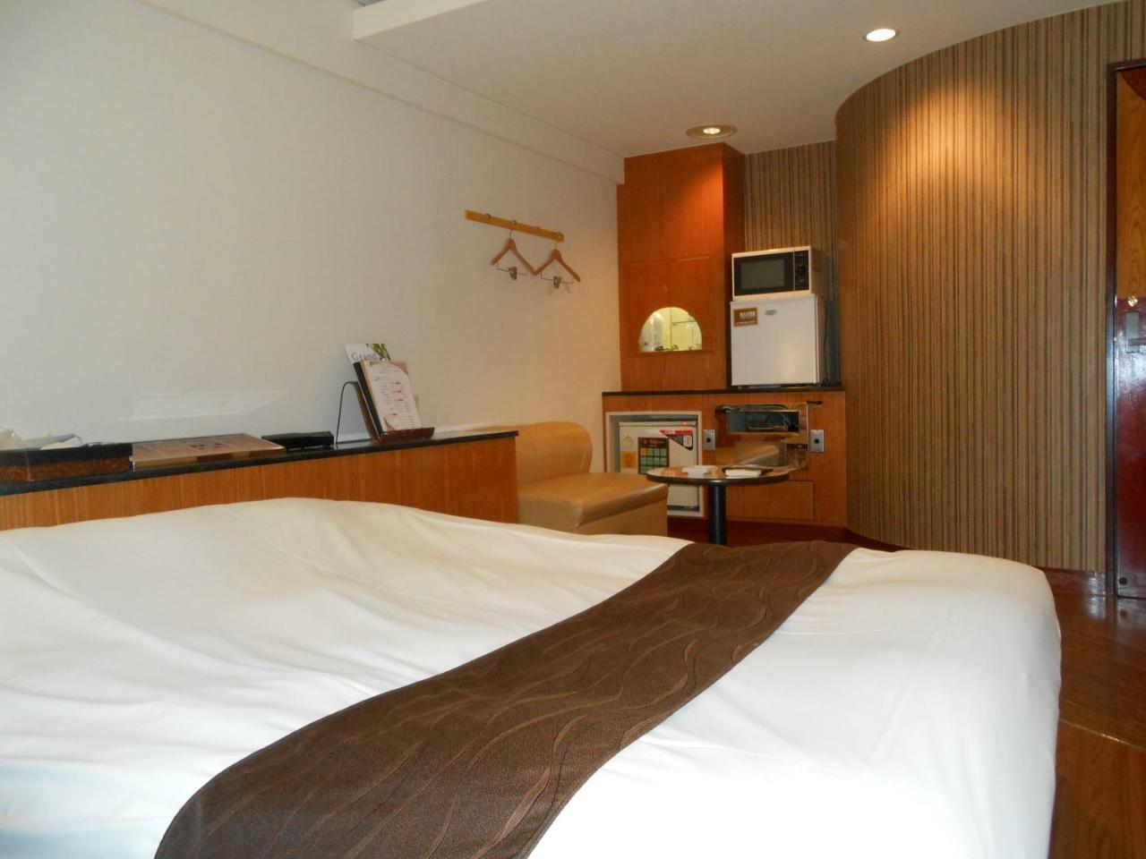 Hotel Lumiere Gotenba (Adults Only) Esterno foto